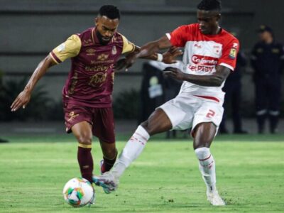 Tolima no hizo respetar su casa: cayó 0-1 ante Santa Fe en una noche gris en el Murillo Toro